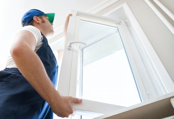Vinyl Windows Installation in Palm City