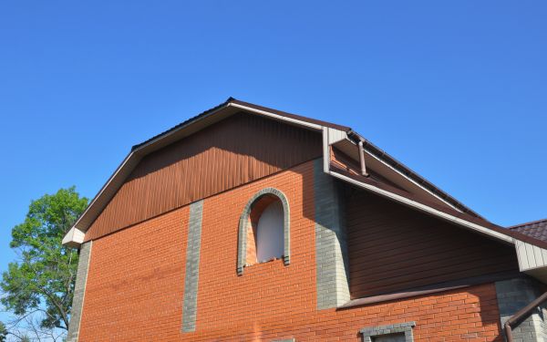 Brick Window Installation in Palm City
